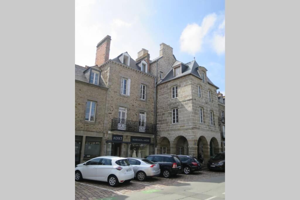 Dinan Château Exterior foto